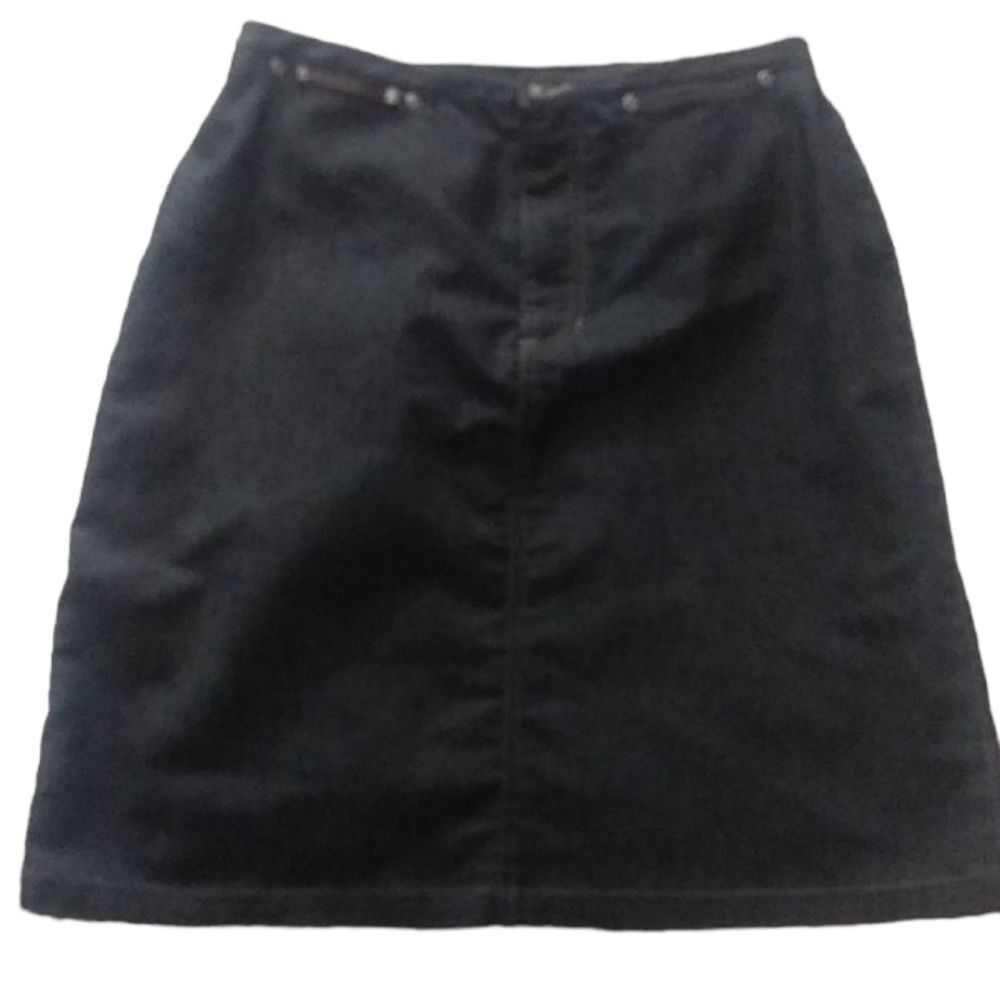 Liz Claiborne lightweight denim pencil skirt 6